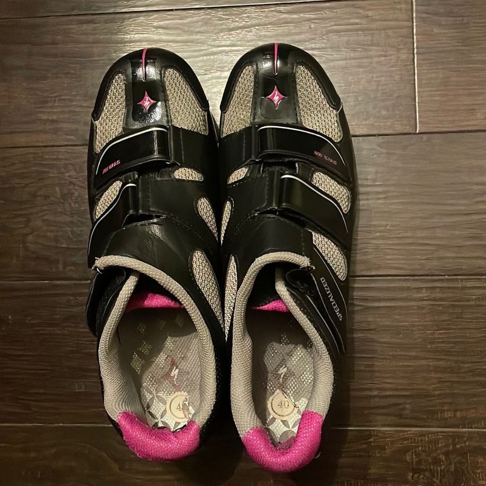 Spin shoes